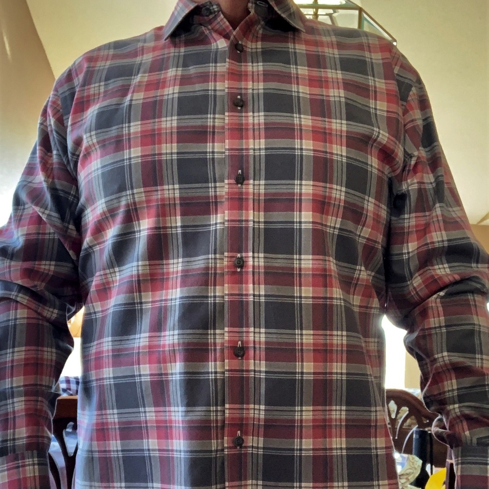 LIKE NEW UNTUCKit Shirt - DON'T MISS OUT